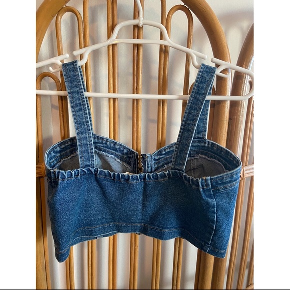 Jean Zip Crop - Picture 2 of 2